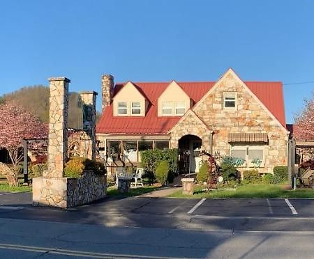 Phillips Historic Motel & Cottages Роббинсвилл Экстерьер фото