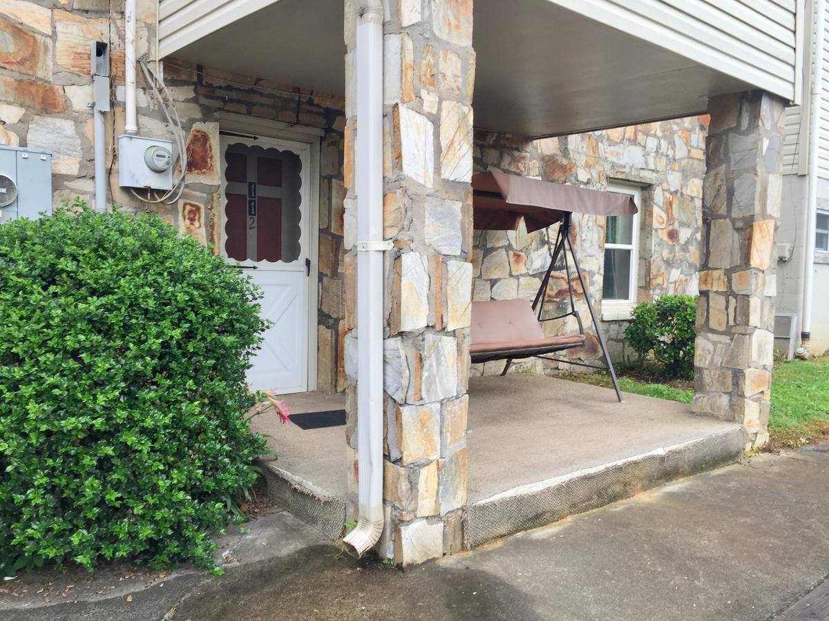 Phillips Historic Motel & Cottages Роббинсвилл Экстерьер фото